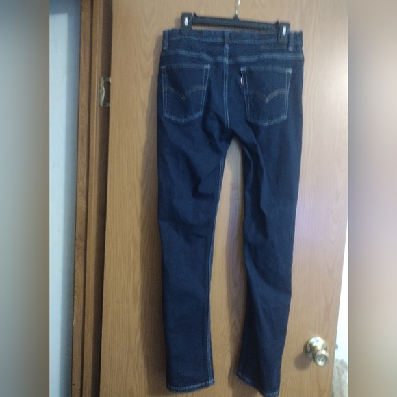 Levi's Blue Jeans - Picture 2 of 3